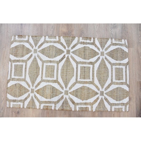 Handmade Geometric Cream Rug (India) - 8'x10'