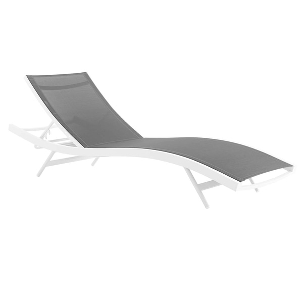 white mesh lounge chair