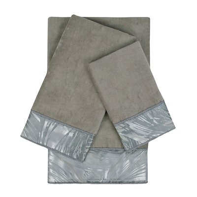 Sherry Kline Cynthaina Grey 3-piece Embelished Towel Set
