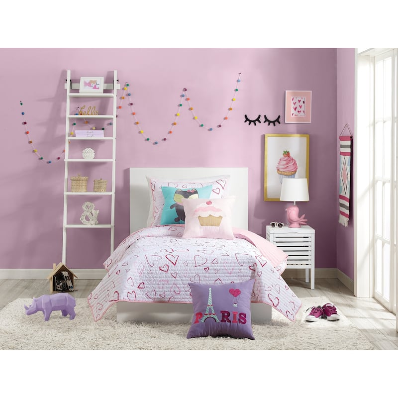 Urban Playground Desiree Quilt Set