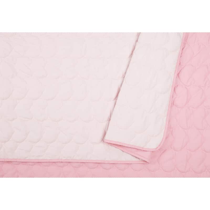 Urban Playground Helaine Quilt Set