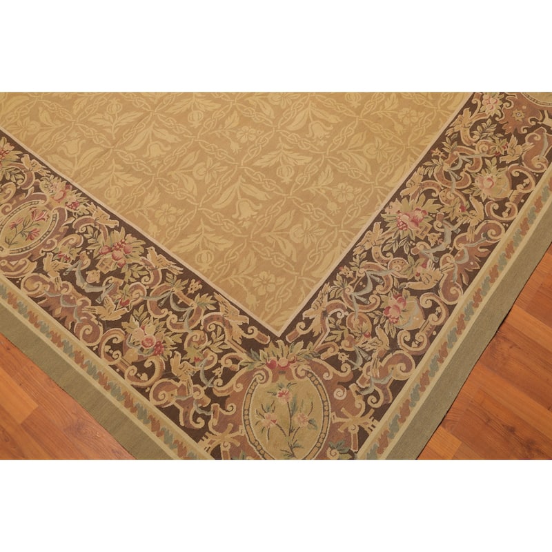 Hand Woven Wool Aubusson Area Rug (8'1