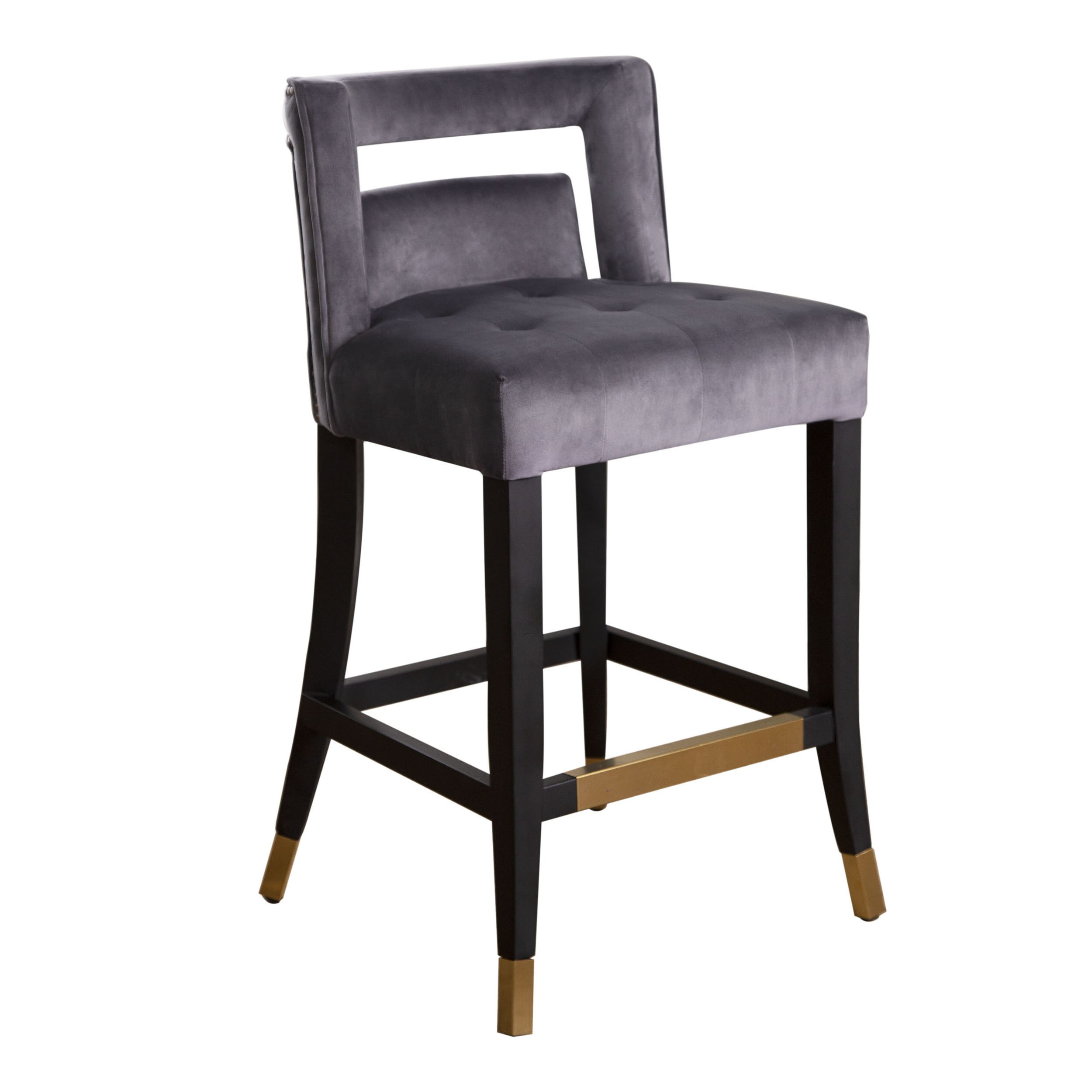 round gray table and chairs