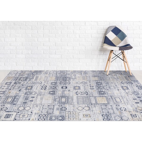 Aspen Geometric Ivory Viscose/ Polyester Area Rug - 4'1" x 6'