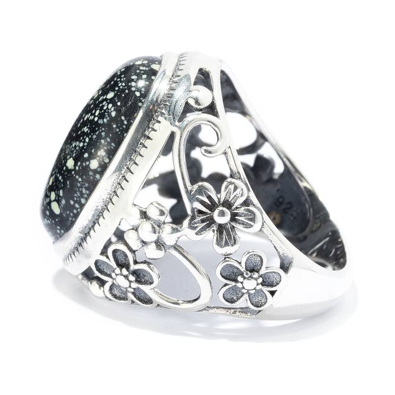Sterling Silver 18 x 13mm Oval Green Lander Flower Shank Ring