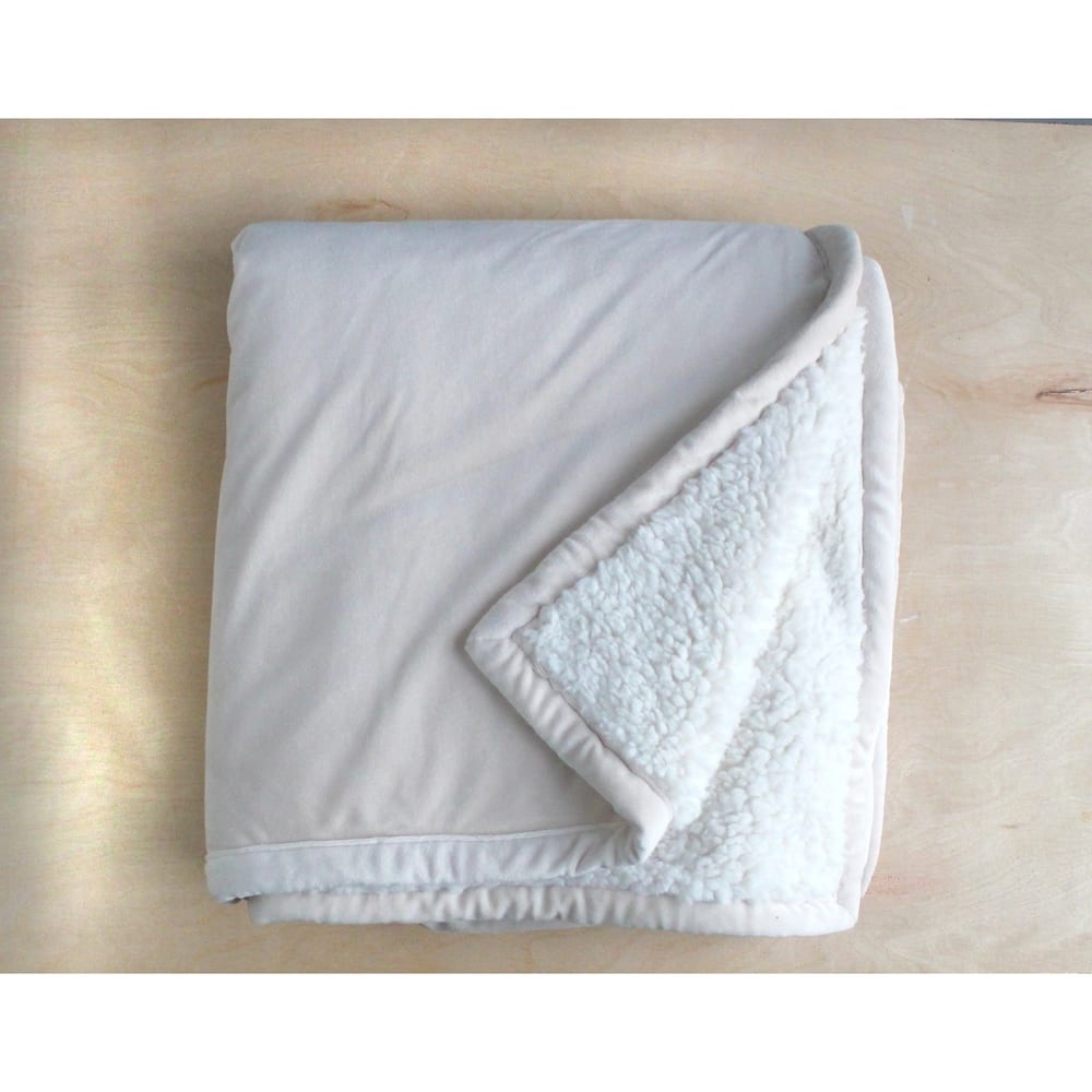 Faux Sheepskin Sherpa Throw