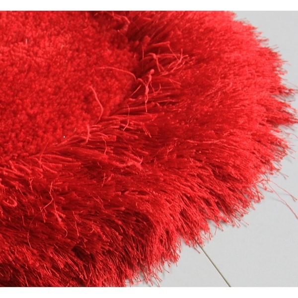 Heart Shape Hand Tufted Shag Area Rug (28-inch x 32-inch) - 28" x 32"