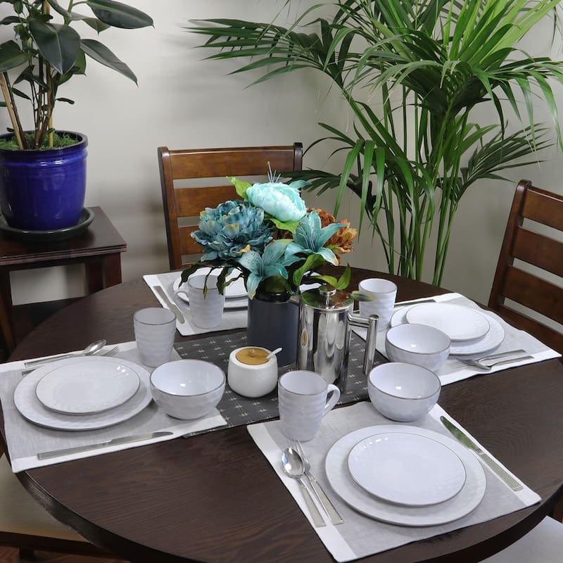 Elama's Luxurious Medici Pearl 16 Piece Dinnerware Set