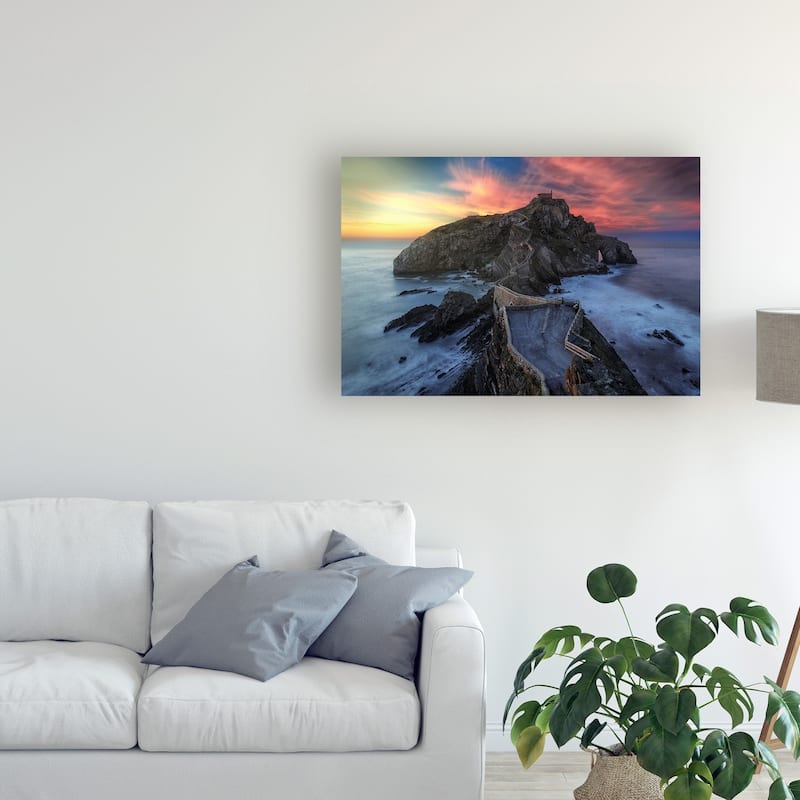 Alejandro Garcia 'Gaztelugatxe Sunset' Canvas Art