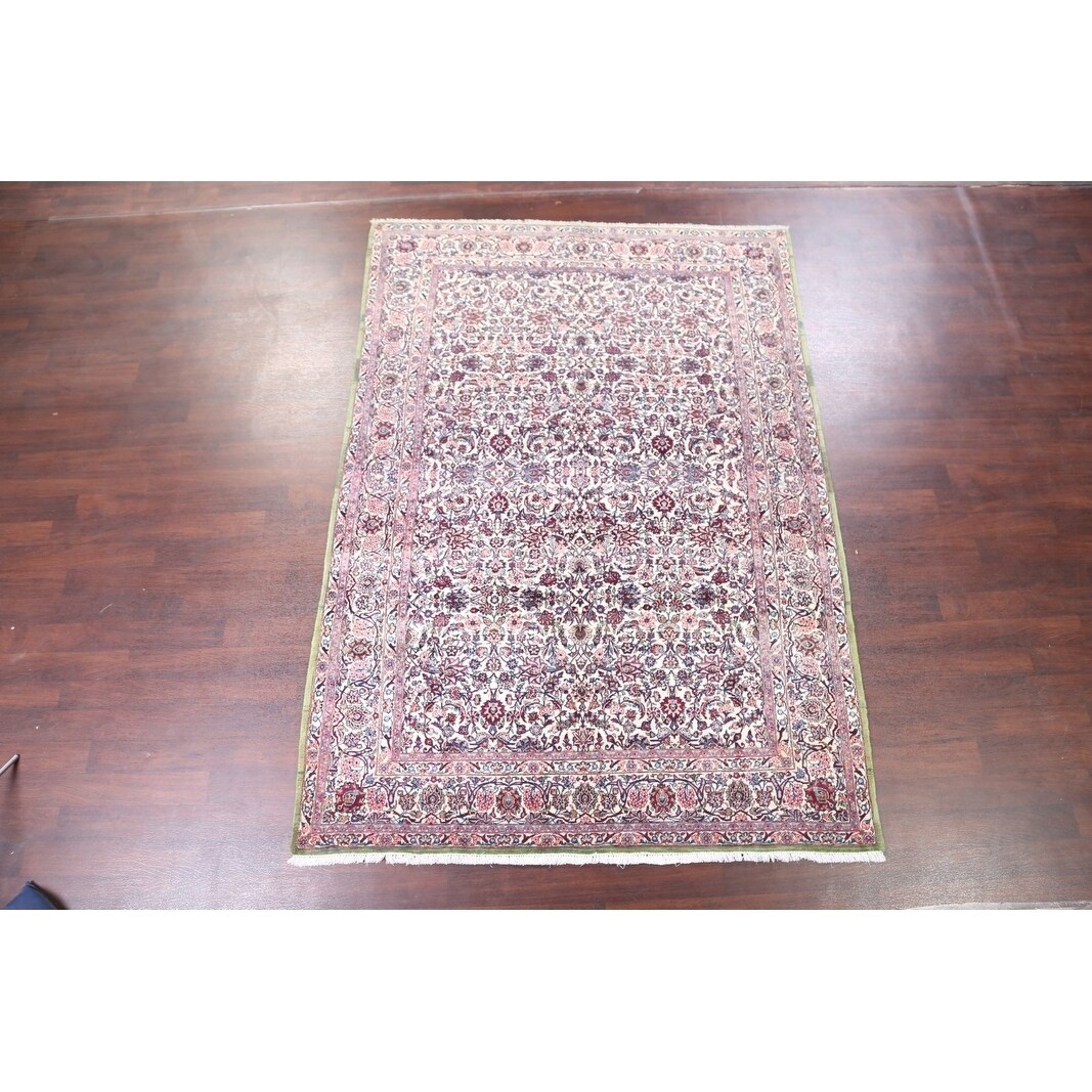 Kirman Persian rug with dense floral pattern cm 270x182