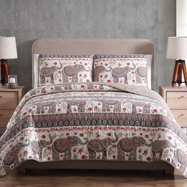 Shop Porch Den Lafollett Elephant Print Quilt Set On Sale