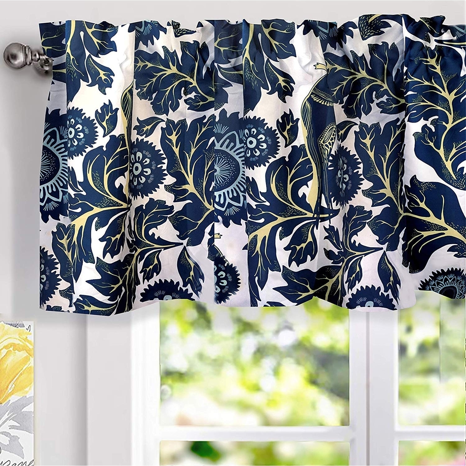 Porch & Den Eyres Floral Thermal-insulated Window Valance