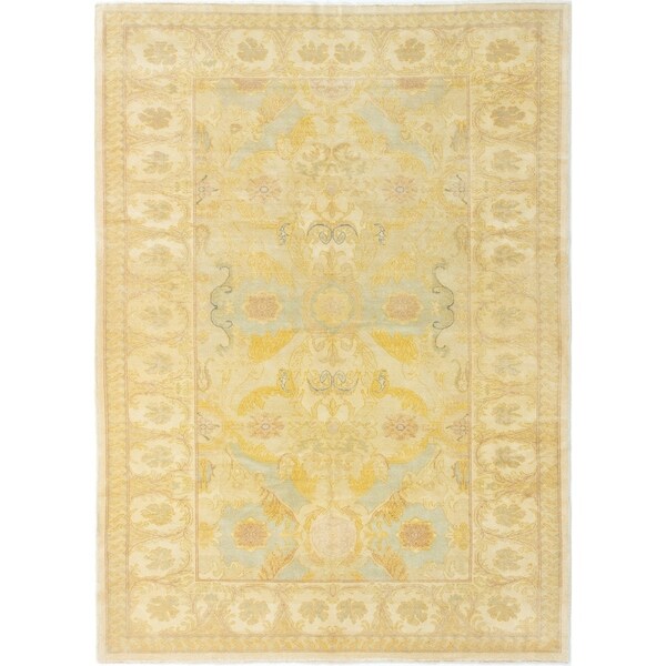 ECARPETGALLERY Hand-knotted Authentic Ushak Ivory Wool Rug - 6'3 x 8'7