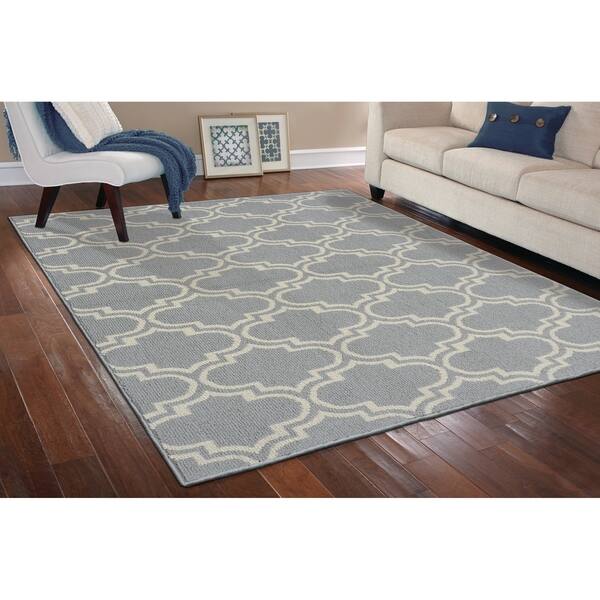 Garland Silhouette 8 x 10 Silver/Ivory Indoor Trellis Area Rug