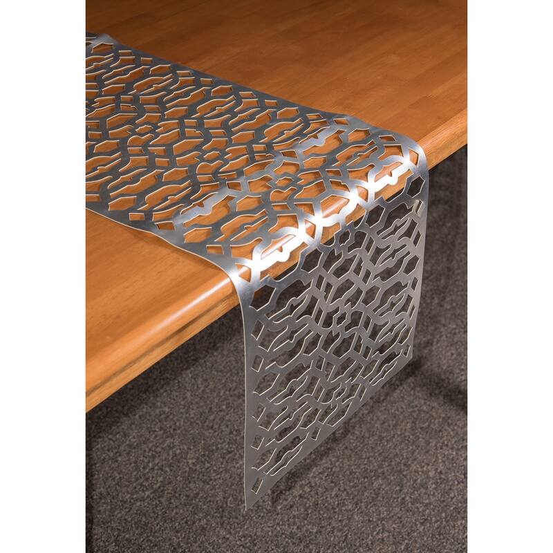 Maze Runner - 15x54 - Silver