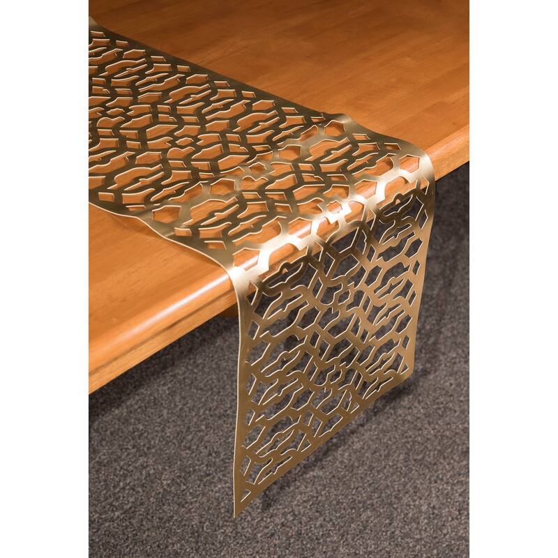 Maze Runner - 15x72 - Gold