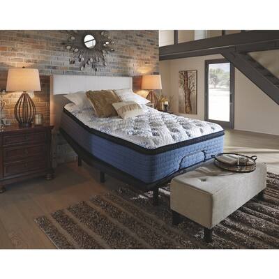 Signature Design by Ashley Mt Dana 17-inch Euro Top Mattress