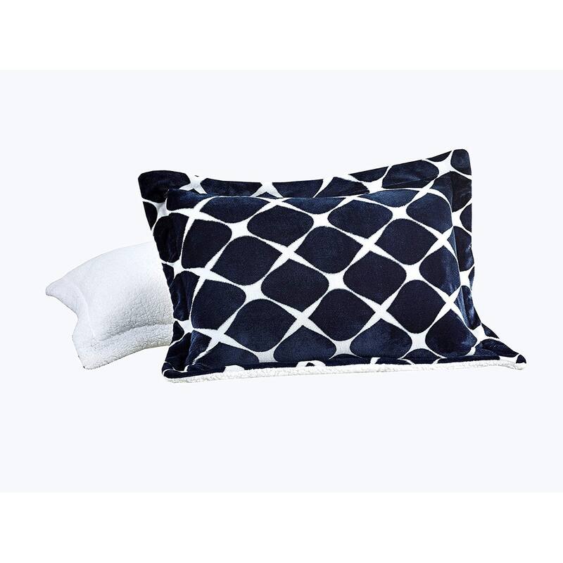 Elegant Comfort 3-Piece Bloomingdale Pattern Sherpa-Backing Reversible Comforter Set