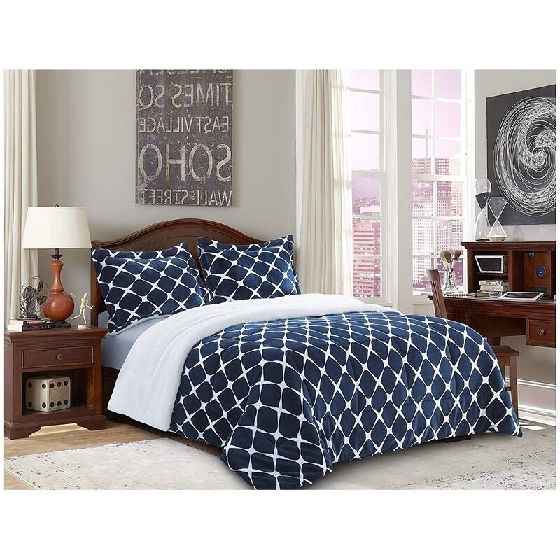 Elegant Comfort 3-Piece Bloomingdale Pattern Sherpa-Backing Reversible Comforter Set