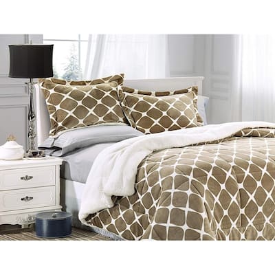 Elegant Comfort 3-Piece Bloomingdale Pattern Sherpa-Backing Reversible Comforter Set
