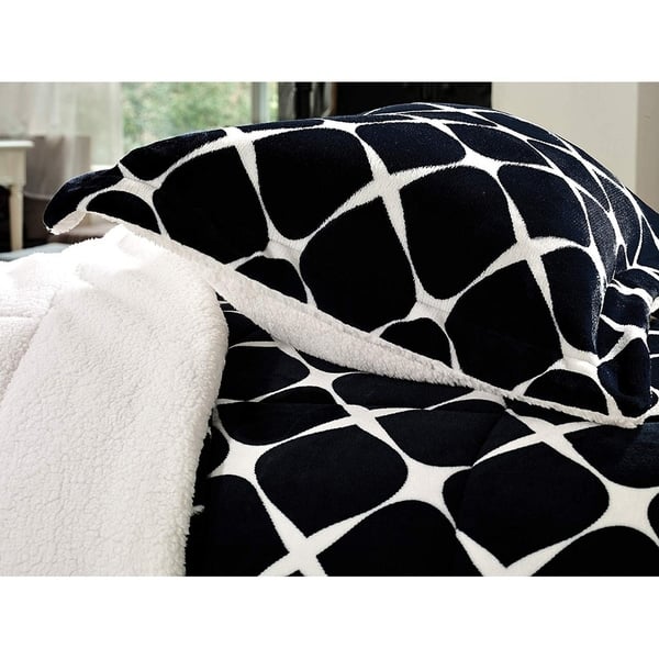Shop Elegant Comfort 3 Piece Bloomingdale Pattern Sherpa Backing