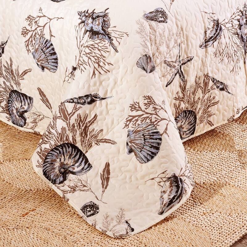 3 Piece Printed Lightweight Bedding Quilt Set