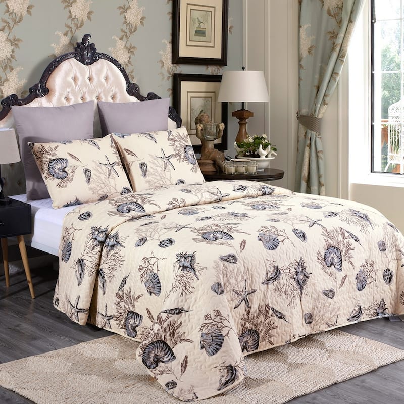 3 Piece Printed Lightweight Bedding Quilt Set