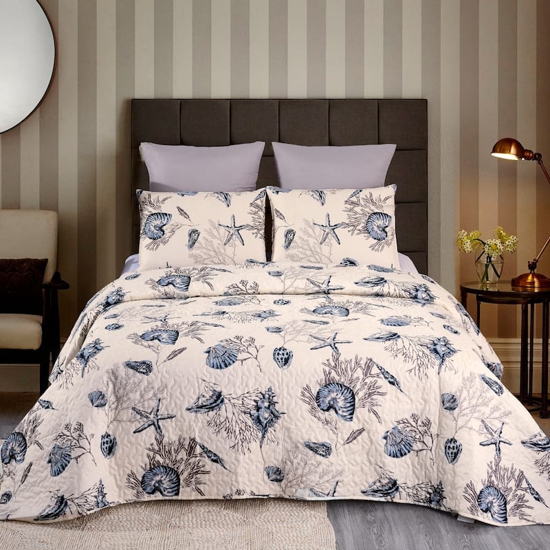 3 Piece Printed Lightweight Bedding Quilt Set