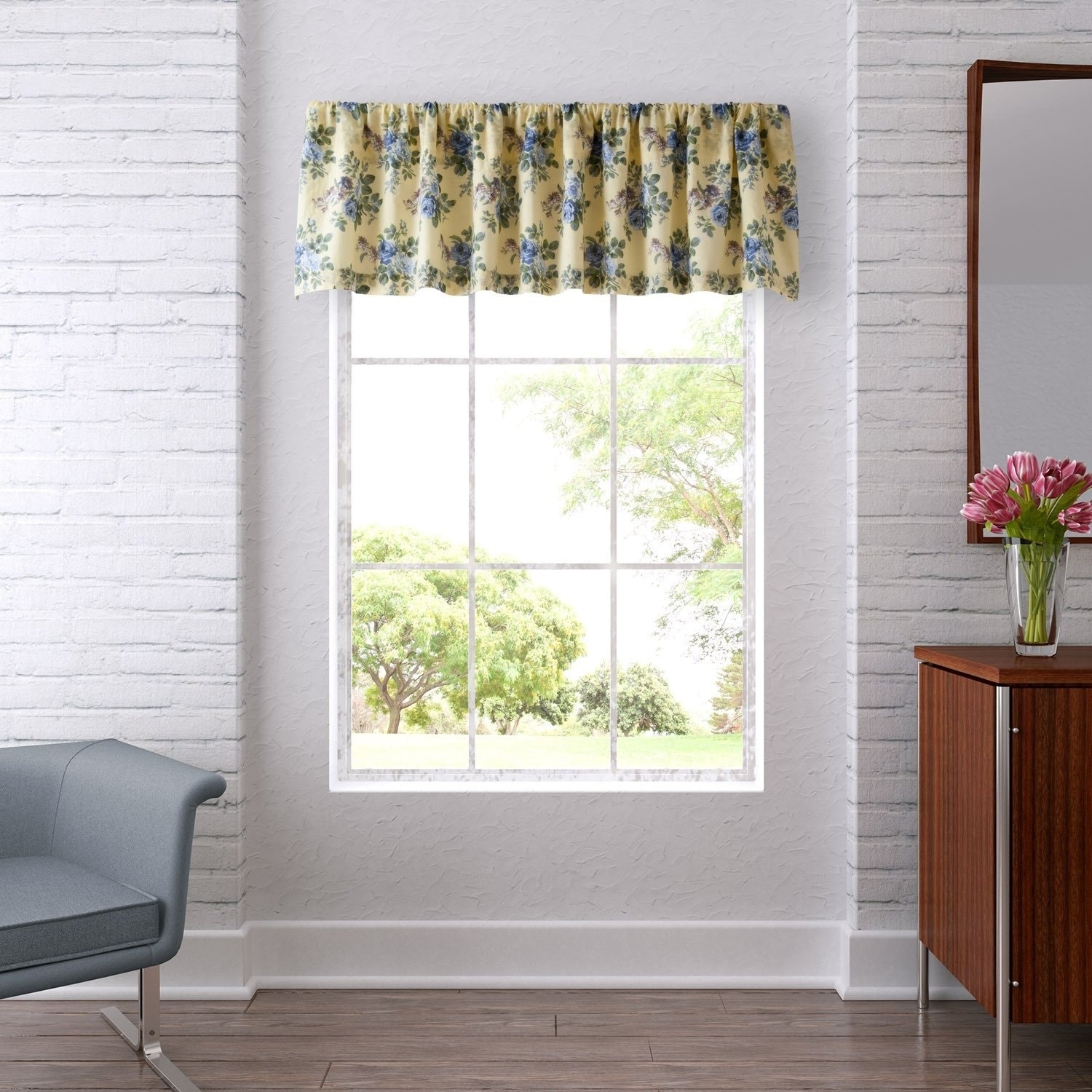 Laura Ashley Linley Valance - Bed Bath & Beyond - 25750294