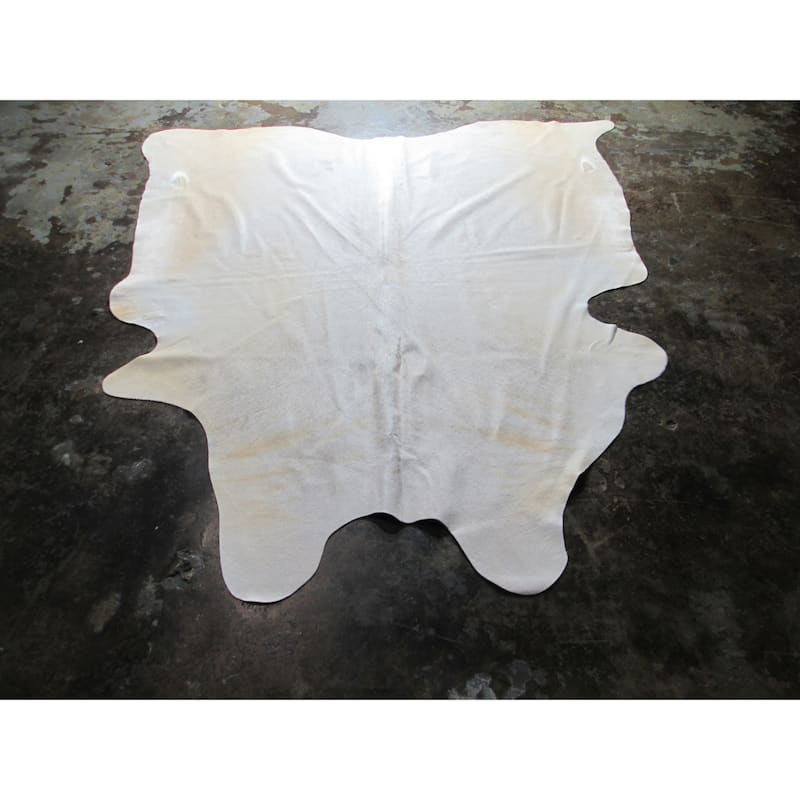 White Cowhide - 75" x 83"/6.25 feet x 6.92 feet - 75" x 83"/6.25 feet x 6.92 feet