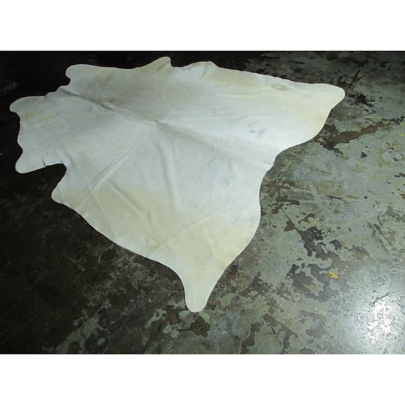 White Cowhide - 75" x 83"/6.25 feet x 6.92 feet - 75" x 83"/6.25 feet x 6.92 feet