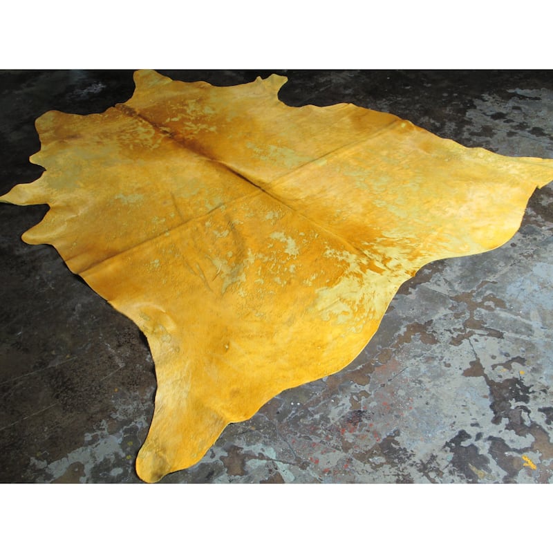 Natural Yellow Cowhide Rug - 6.33' x 7'