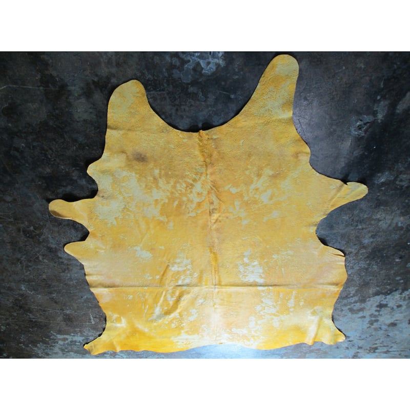 Natural Yellow Cowhide Rug - 6.33' x 7'