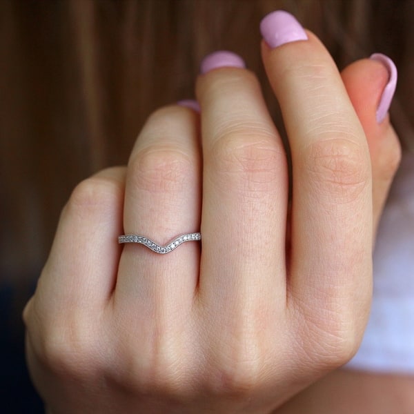 slide 1 of 6, Annello by Kobelli 14k White Gold 1/5ct.tw Notched Curve Vintage Diamond Wedding Band