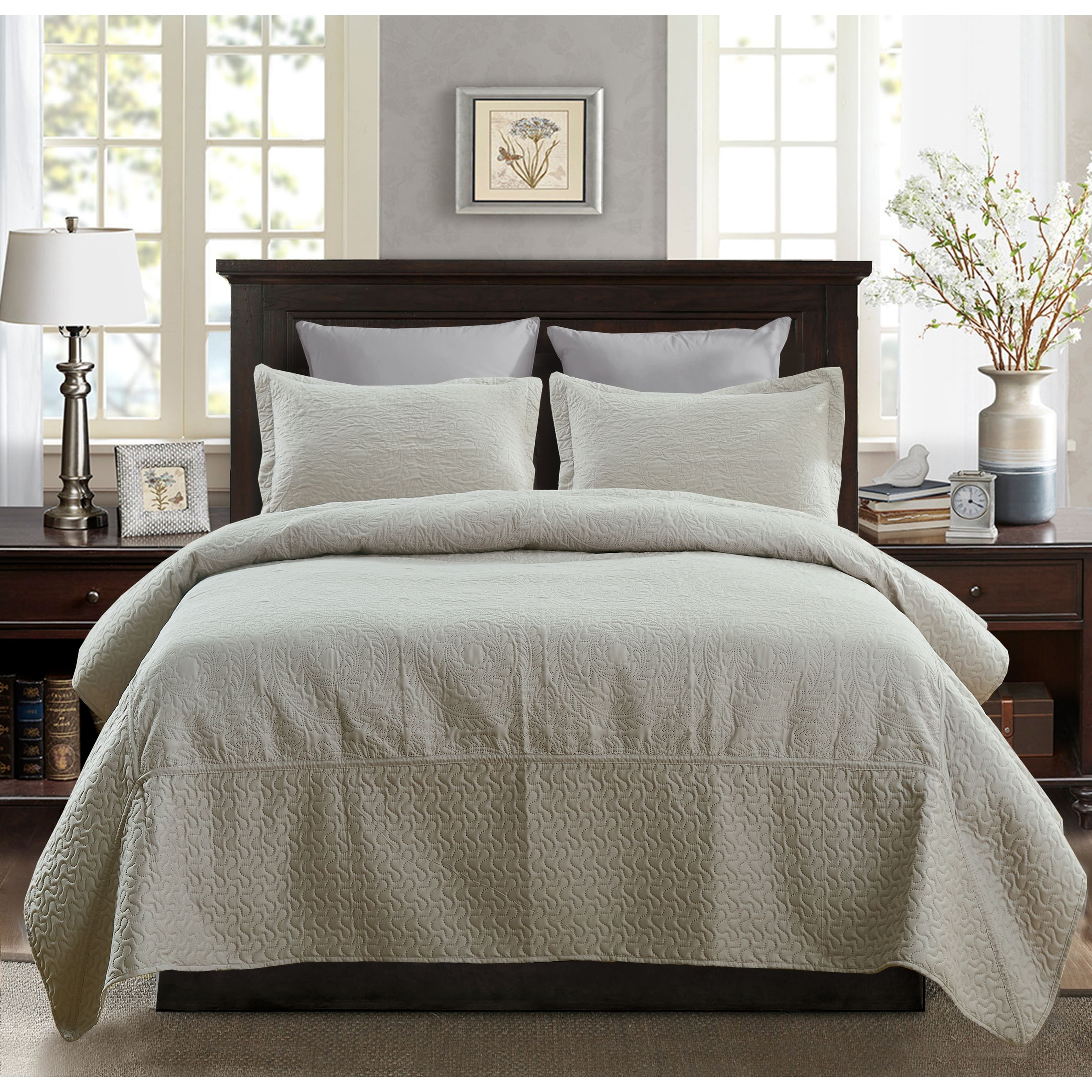 Buy Quilts & Coverlets Online at Our Best Quilts