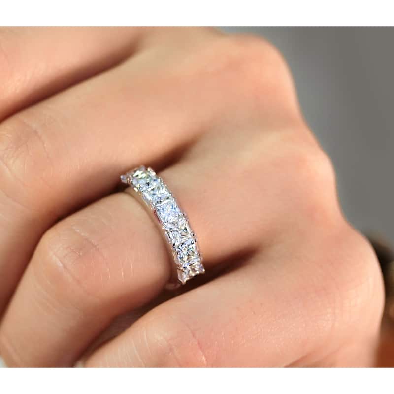 Annello by Kobelli 14k Gold 1-3/4ct.tw Seven Princess Moissanite Women's Wedding Band (4.5mm)