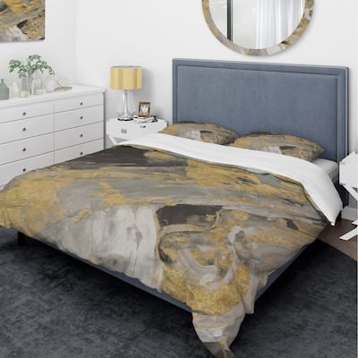 Designart 'Marble Gold and Black' Glam Bedding Set - Duvet Cover & Shams