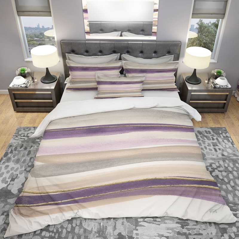 Designart 'Shape of Glam Purple' Geometric Bedding Set - Duvet Cover & Shams - King Cover + 2 king Shams (comforter not included)