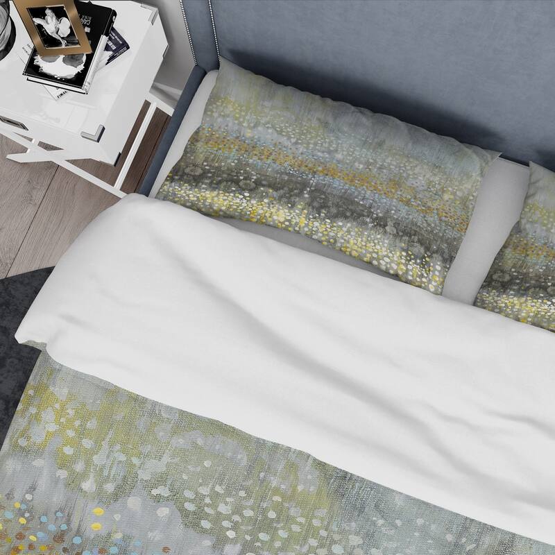 Designart 'Glam Rain Abstract III' Glam Bedding Set - Duvet Cover & Shams - Multi-color