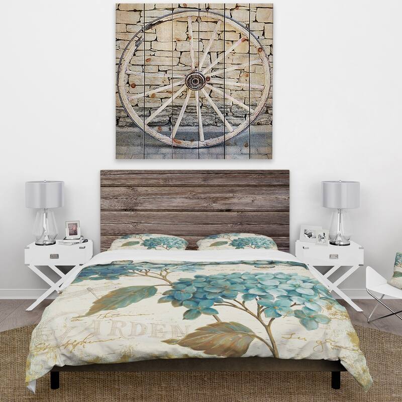 Designart 'butterfly Blue Garden I' Cottage Bedding Set - Duvet Cover & Shams