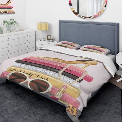 Designart 'Paris Style II Gold and Black Tres Chic' Glam Bedding Set - Duvet Cover & Shams