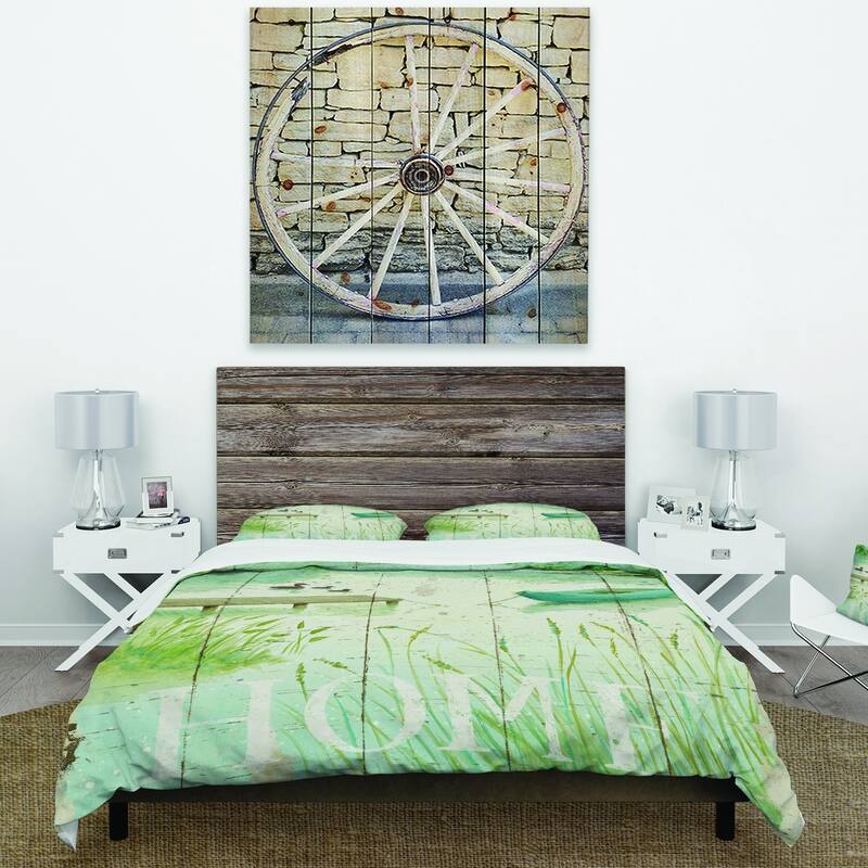 Designart 'Lakeside Boats Welcome Home' Cottage Bedding Set - Duvet Cover & Shams
