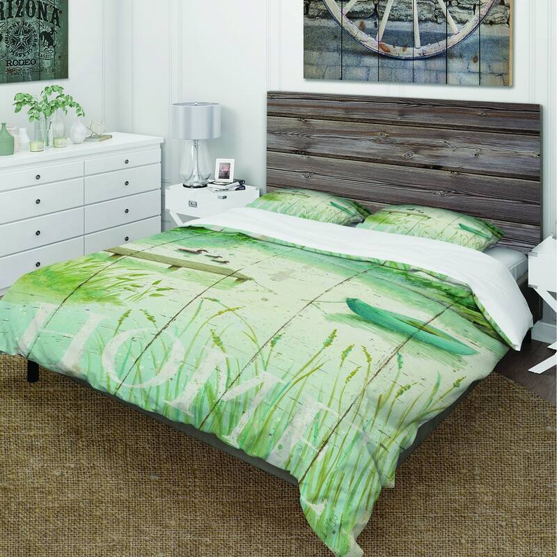 Designart 'Lakeside Boats Welcome Home' Cottage Bedding Set - Duvet Cover & Shams - Full/Queen Cover +2 Shams (comforter not included)