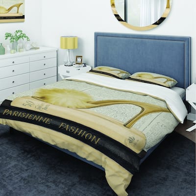 Designart 'Gold Fashion High Hells II' Glam Bedding Set - Duvet Cover & Shams