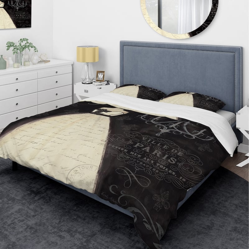 Designart 'French Couture I' Glam Bedding Set - Duvet Cover & Shams