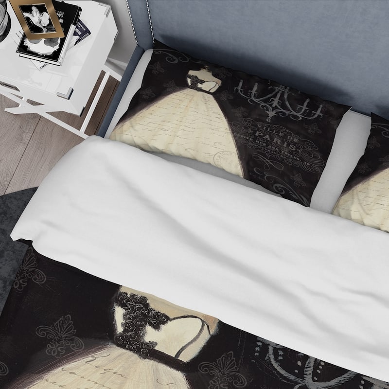 Designart 'French Couture I' Glam Bedding Set - Duvet Cover & Shams