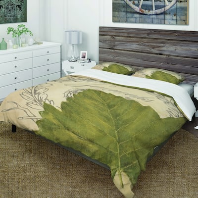 Designart 'French Chateau White Wine I' Farmhouse Bedding Set - Duvet Cover & Shams