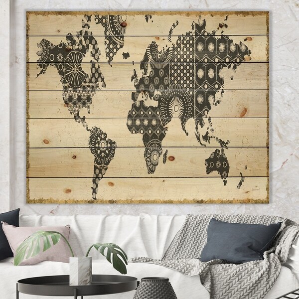 Designart 'Madallions Map' Traditional Print on Natural Pine Wood - Black