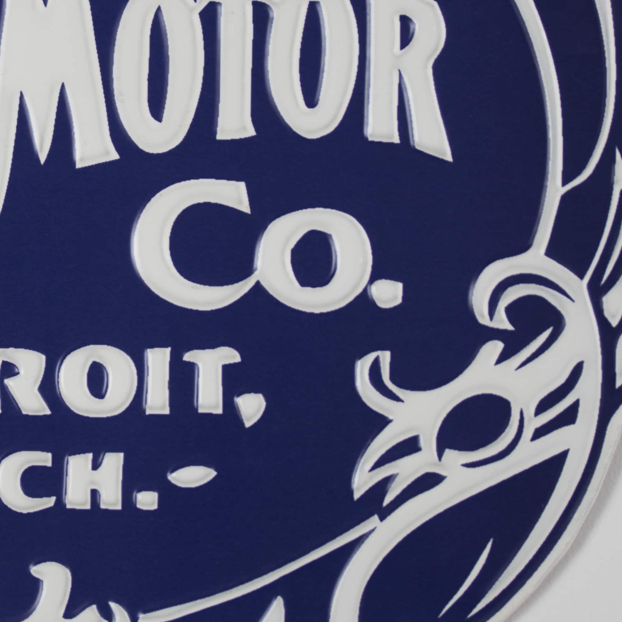 https://ak1.ostkcdn.com/images/products/26051942/American-Art-Decor-Officially-Licensed-Vintage-Ford-Motor-Company-Logo-Embossed-Metal-Wall-Decor-Sign-for-Bar-Garage-Man-Cave-418b7f60-a628-4f06-aeba-7aae67852a52.jpg
