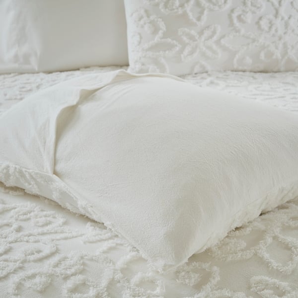 Shop Copper Grove Villach White Tufted Cotton Chenille Duvet Cover